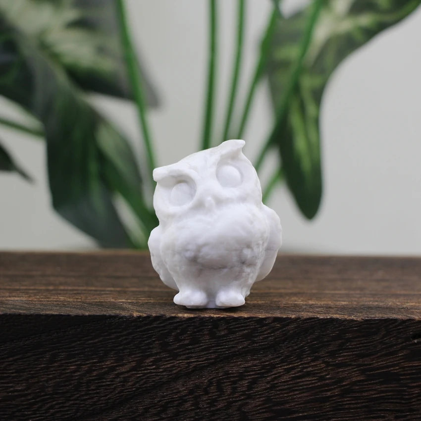 Hand Carved Gemstone Owl Statue – Mini Crystal Quartz Figurine, Healing Animal Ornament for Home & Office Décor Gifts"