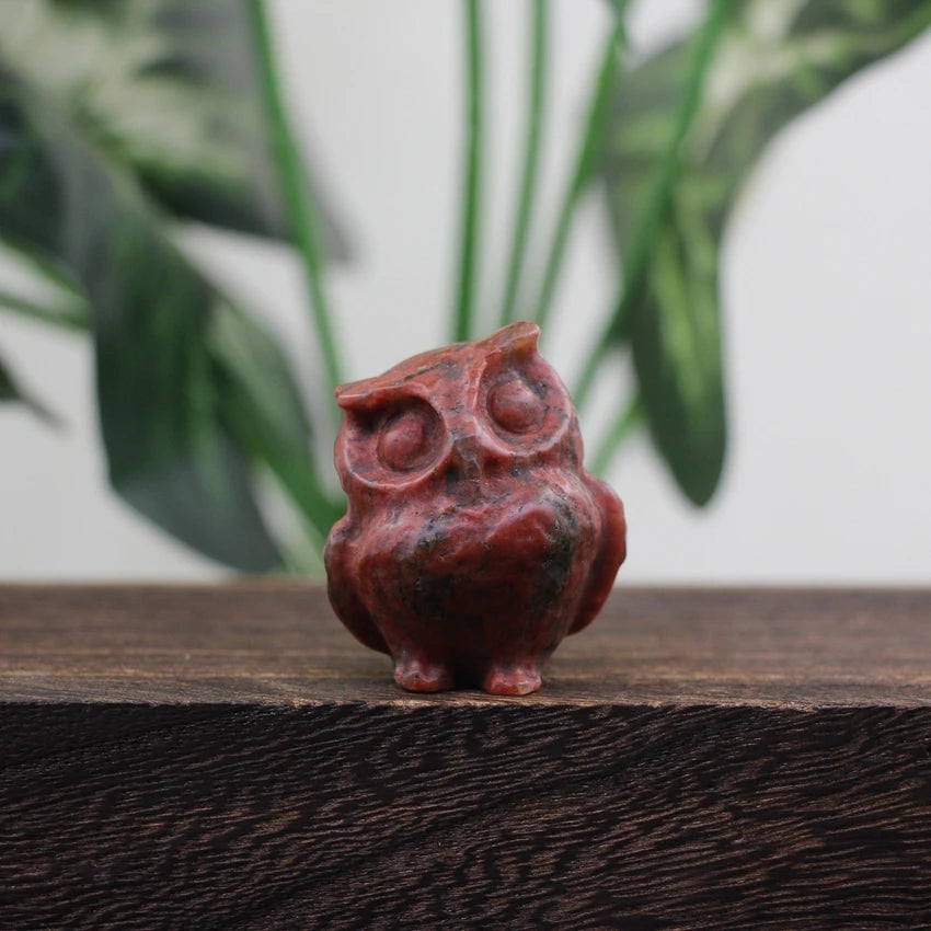 Hand Carved Gemstone Owl Statue – Mini Crystal Quartz Figurine, Healing Animal Ornament for Home & Office Décor Gifts"