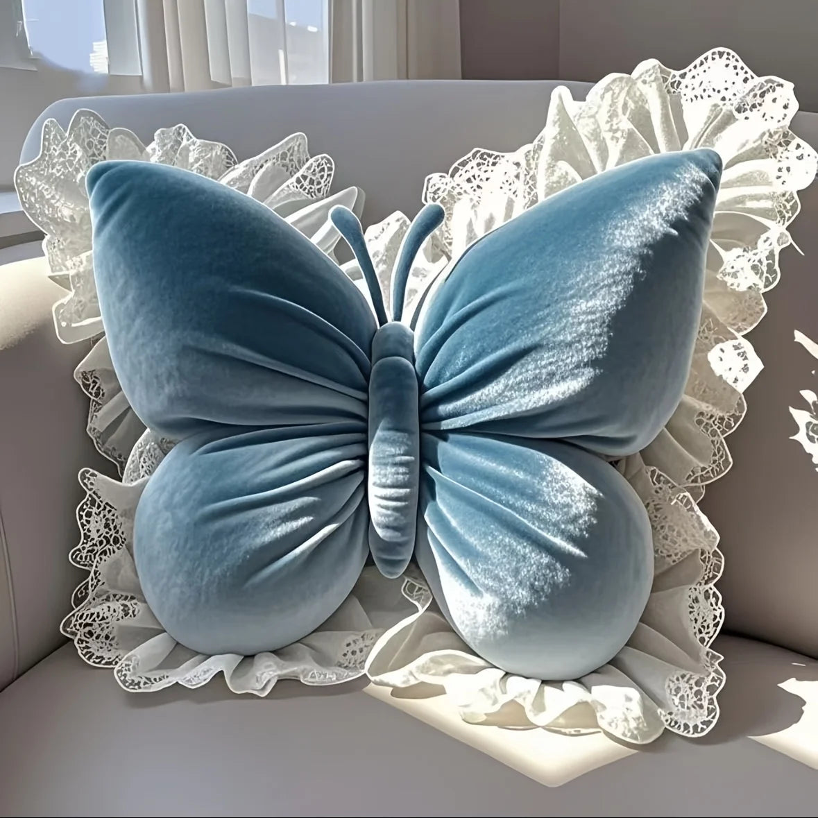 Butterfly-Shaped Throw Pillow – Cute Novelty Cushion for Sofa, Bed & Home Decor
