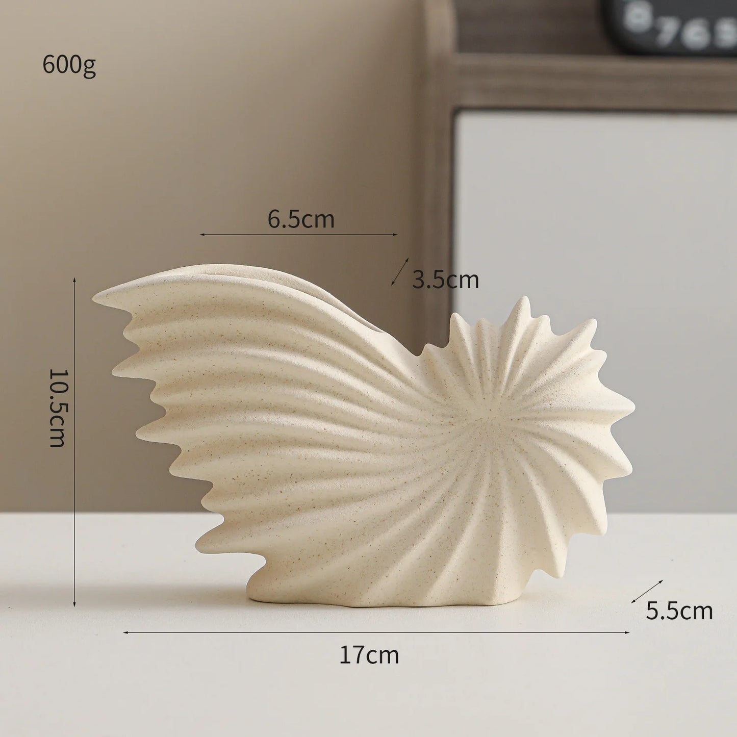 🐚 Ceramic Conch Design Vase