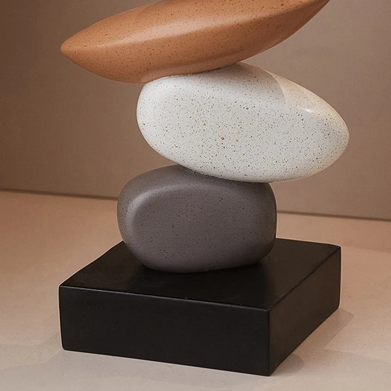 Modern Resin Figurine – Minimalist Aesthetic Sculpture for Living Room & Home Decoration