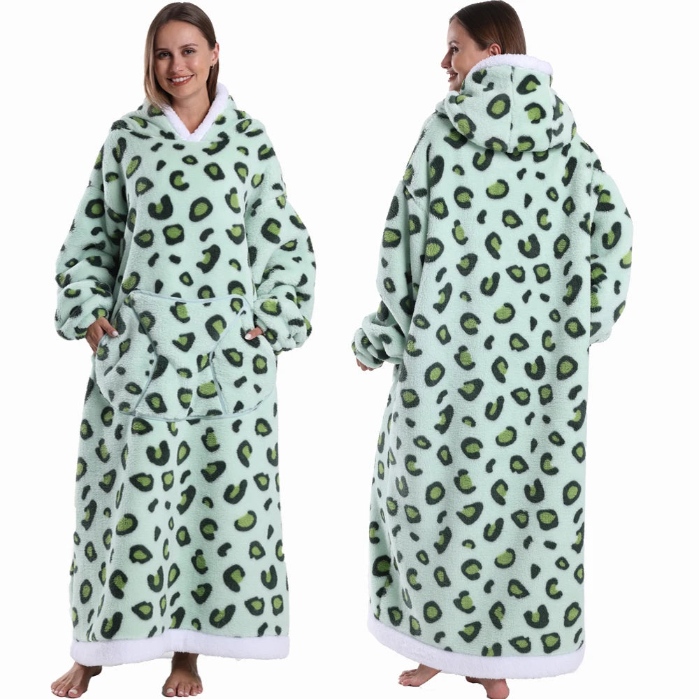 🎃👻 Oversized Wearable TV Blanket Sweatshirt (Halloween & Winter Cozy) 🛋️