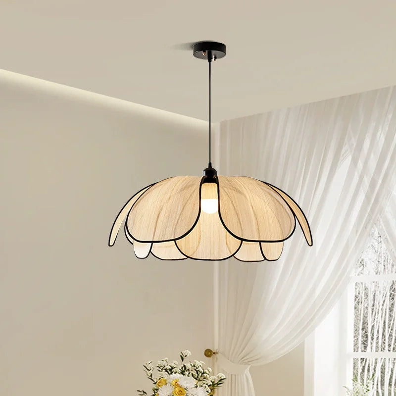 🌸 Nordic Flower Petal Pendant Light (LED Included) ✨