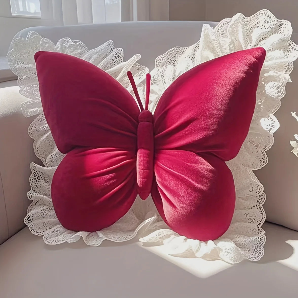 Butterfly-Shaped Throw Pillow – Cute Novelty Cushion for Sofa, Bed & Home Decor