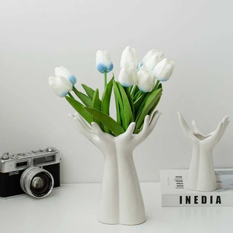 Ceramic Hand-Shaped Flower Vase โ Elegant Porcelain Ornament for Unique Home Decoration