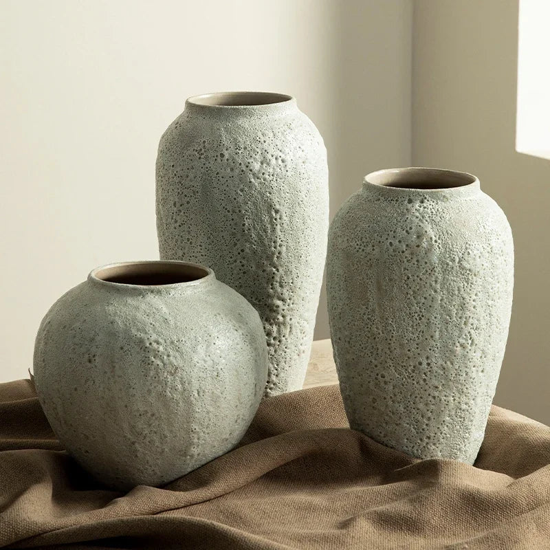 🏺 Modern Ceramic Decorative Vase