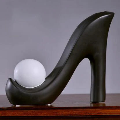 Swan and Deer Ceramic Crafts – Elegant Animal Sculptures for Living Room or Desk Display