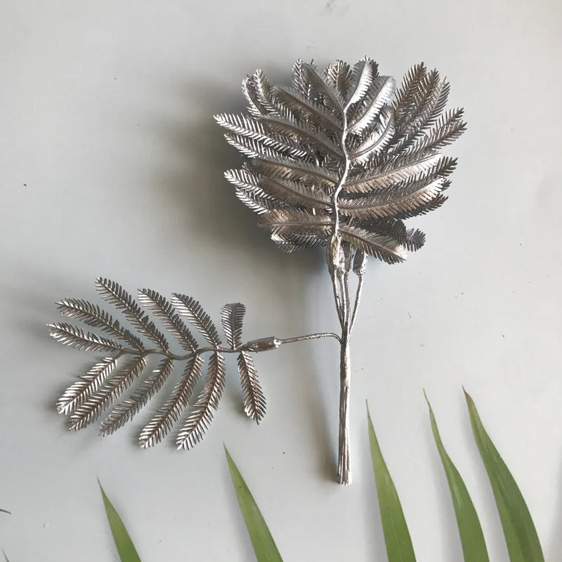 🌿✨ 6 PCS Eucalyptus Artificial Leaves – Plastic Faux Greenery Branches for Home, Christmas & Wedding Decor ✨🌿