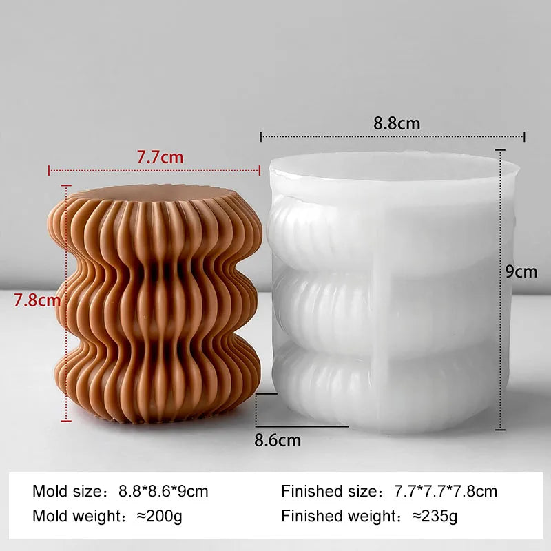 🕯️ Striped Orb Scented Candle Silicone Mold – DIY Geometric Rotating Orb for Plaster, Resin & Handmade Candle Making