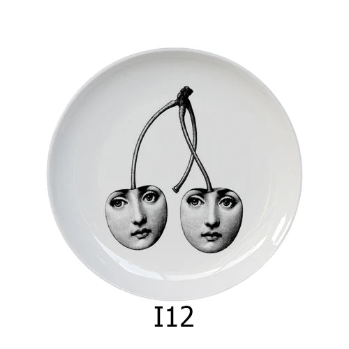 🎭 Artful Facial Decoration Ceramic Plate - European Style Display