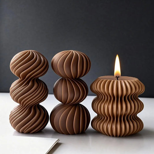 🕯️ Striped Orb Scented Candle Silicone Mold – DIY Geometric Rotating Orb for Plaster, Resin & Handmade Candle Making