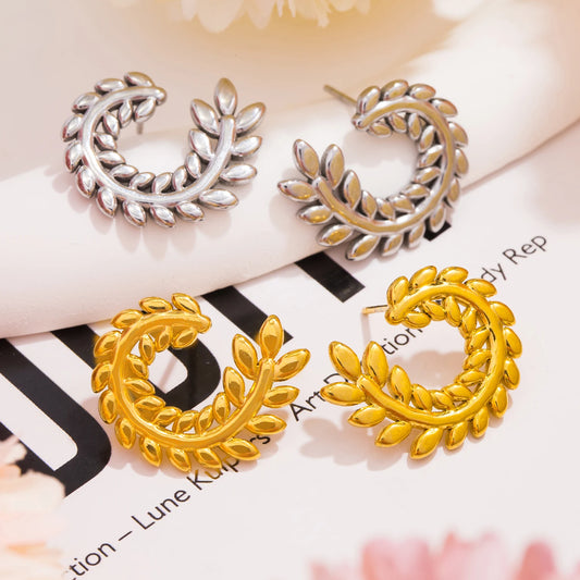 Elegant Olive Leaf Stud Earrings – 18K Gold Plated Stainless Steel