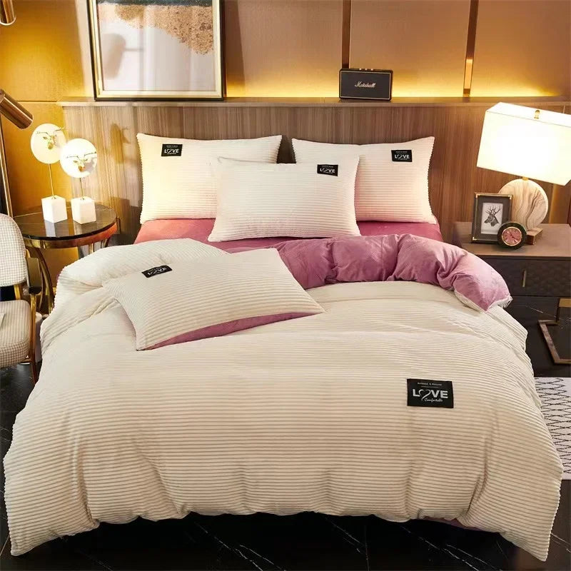 Solid Color Washed Duvet Cover Set (3 PCS) | Cozy Polyester/Cotton Bedding for Winter Comfort ❄️