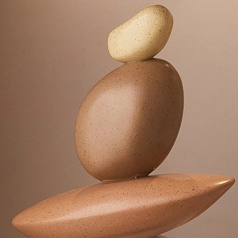 Modern Resin Figurine – Minimalist Aesthetic Sculpture for Living Room & Home Decoration