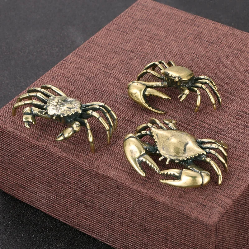 🦀✨ Pure Brass Crab Figurine – Vintage Copper Miniature Decor
