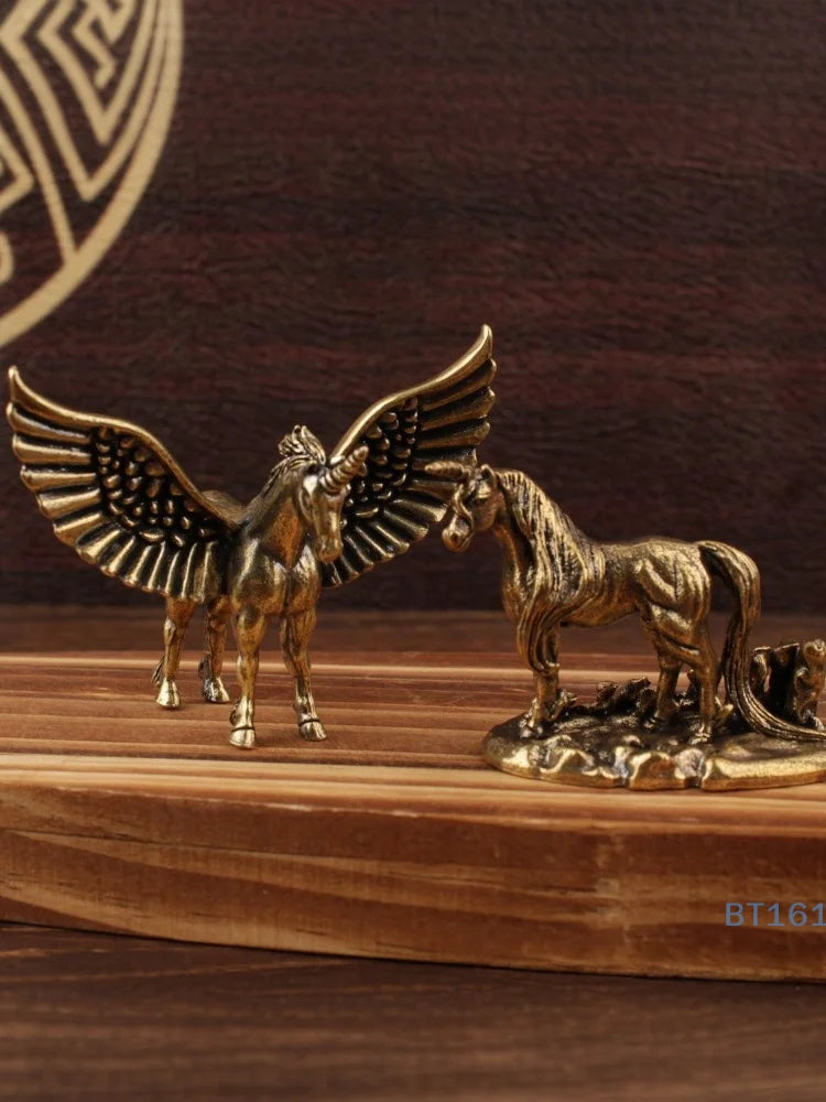 Flying Horse Brass Miniature Figurine – Animal Sculpture Desk Ornament & Home Decoration