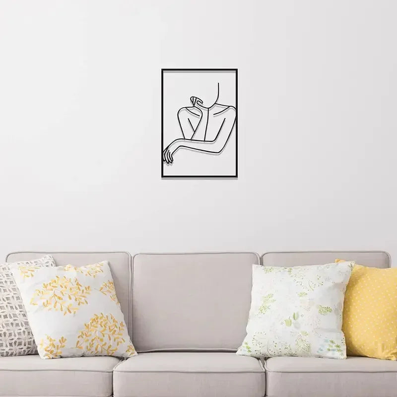 Modern Metal Line Art Wall Decor – Abstract Female Body Silhouette Sculpture for Home Hanging