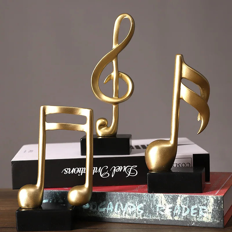 Golden Resin Musical Note Sculpture – Decorative Figurine for Wine Cabinet, Bar & Music Room