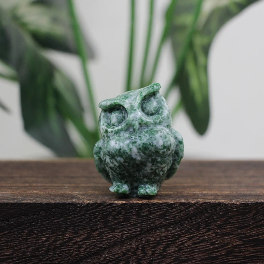 Hand Carved Gemstone Owl Statue – Mini Crystal Quartz Figurine, Healing Animal Ornament for Home & Office Décor Gifts"