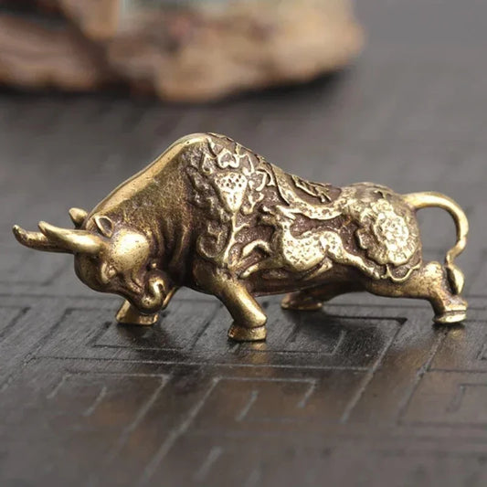 Handmade Brass Bullfighting Figurine – Vintage Animal Sculpture for Office or Gift